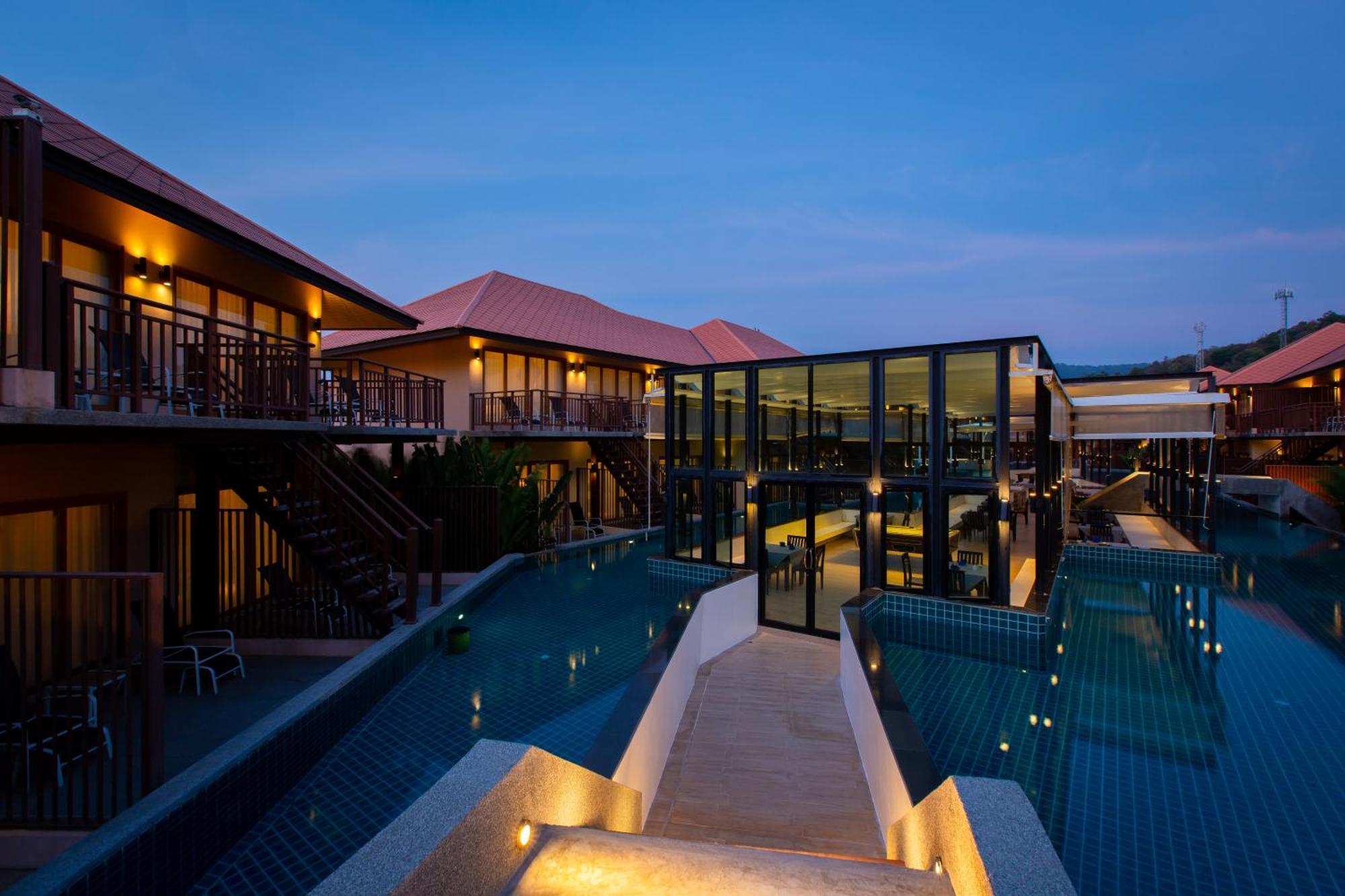 Blue Bay Resort - Access To Pool And Beach-Phuket & Krabi Ko Yao Exteriör bild The Village